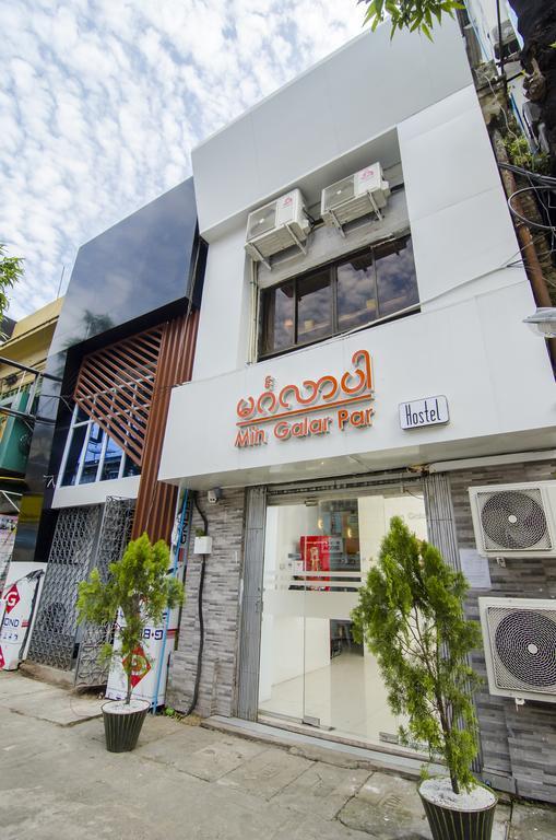 Min Galar Par Hostel Yangon Exteriör bild